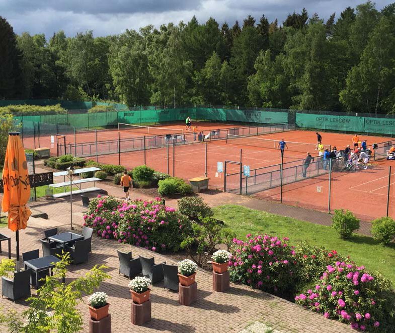 Tennis-Schnupperkurs-TC-an-der-Schirnau